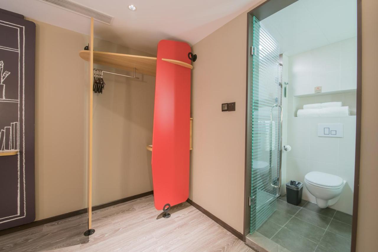 Ibis Chengdu Yongfeng Hotel Εξωτερικό φωτογραφία