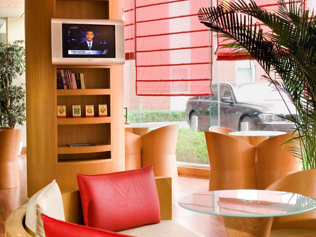 Ibis Chengdu Yongfeng Hotel Εξωτερικό φωτογραφία