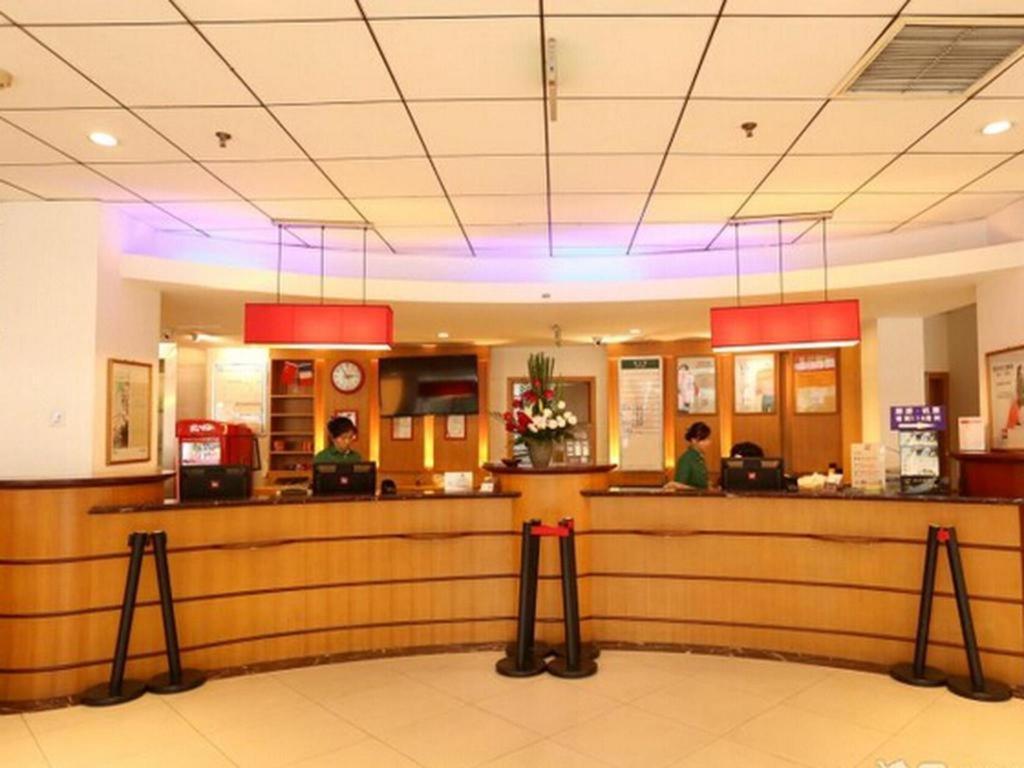 Ibis Chengdu Yongfeng Hotel Εξωτερικό φωτογραφία