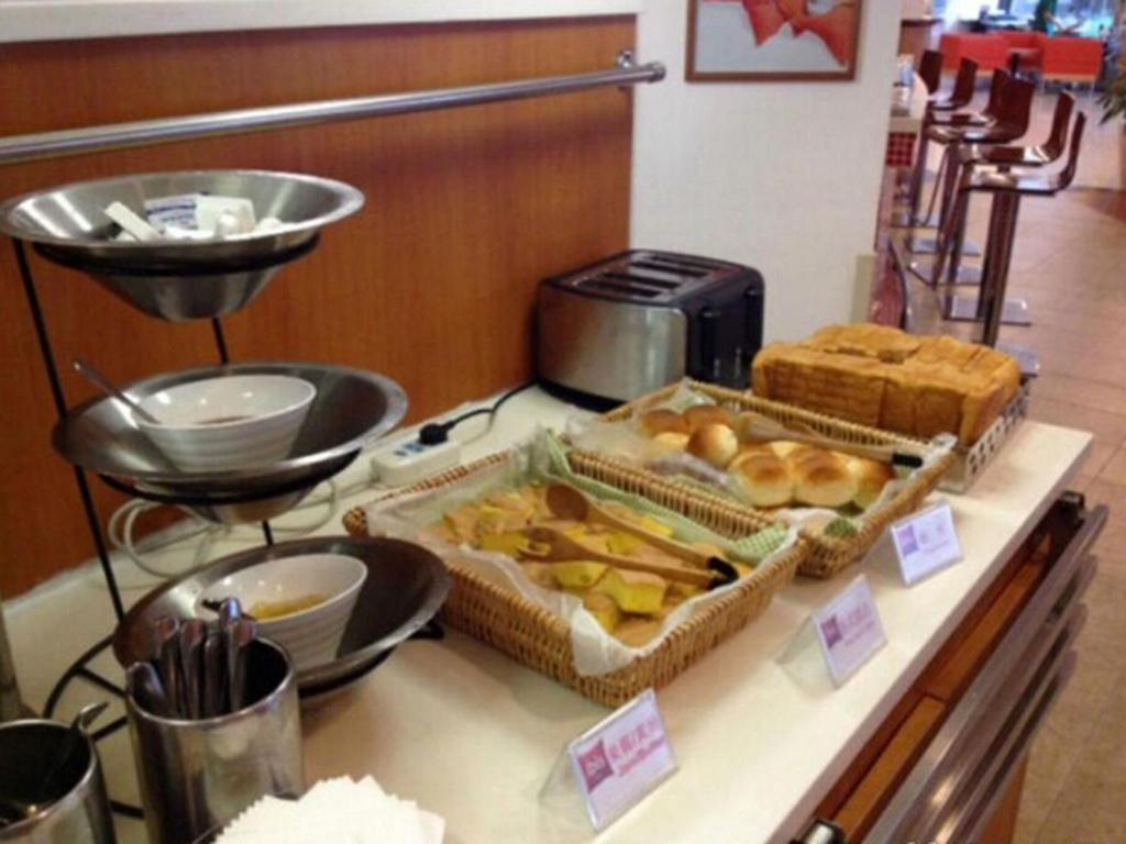 Ibis Chengdu Yongfeng Hotel Εξωτερικό φωτογραφία