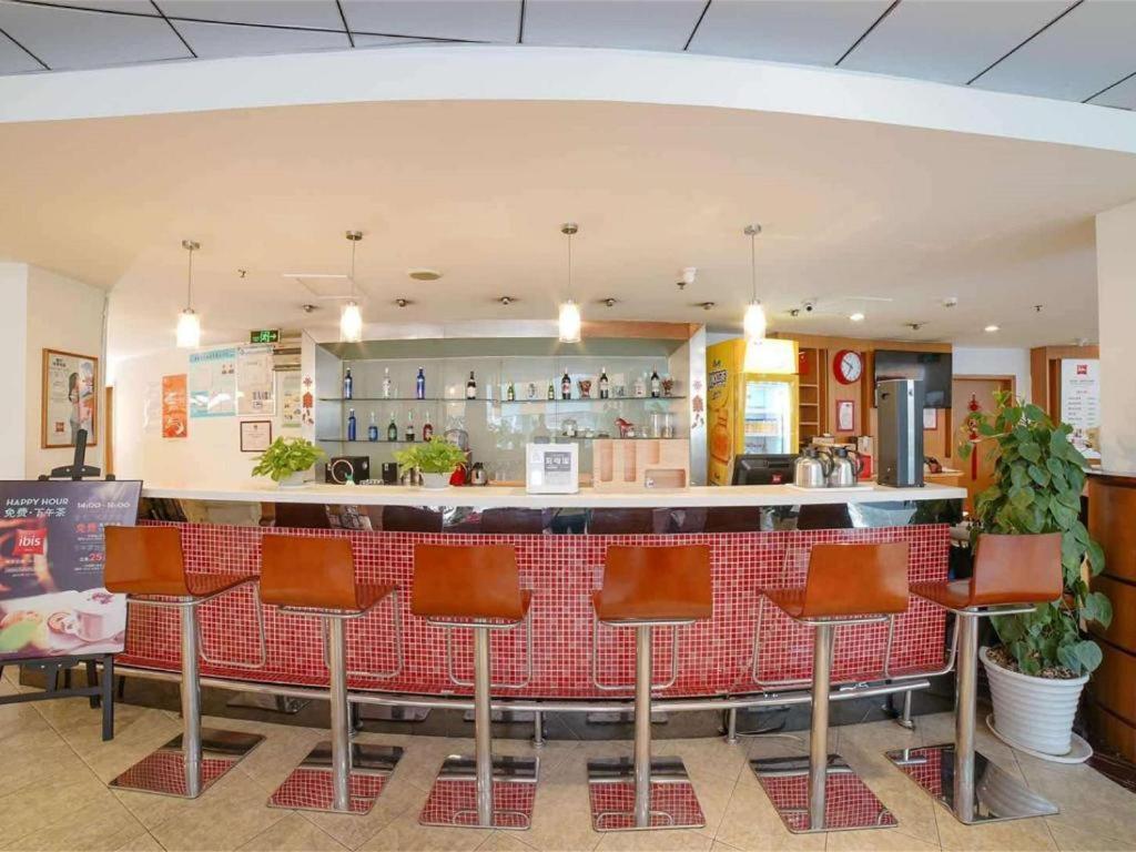 Ibis Chengdu Yongfeng Hotel Εξωτερικό φωτογραφία